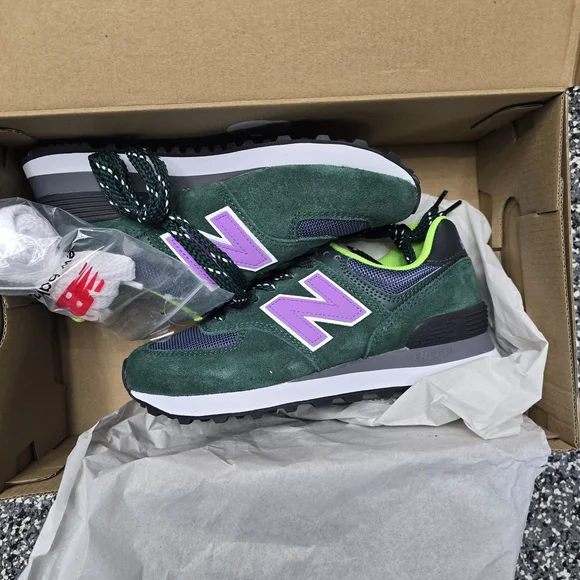 New Balance Green and Purple Sneakers - Picture 3 of 7